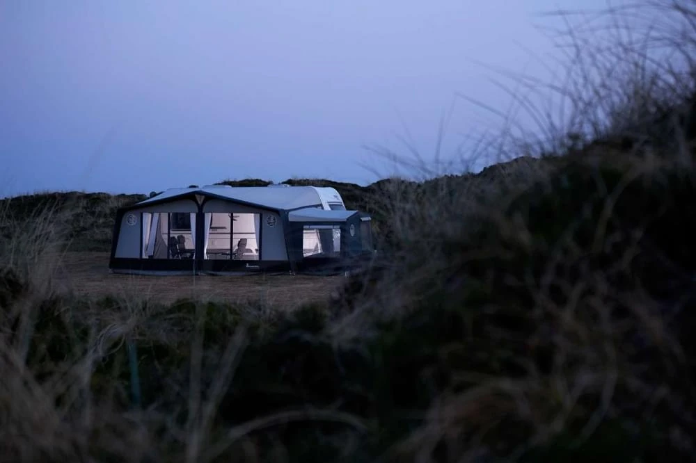 Isabella Commodore North Seizoens Voortent 5 Isabella Commodore North Seizoens Voortent - Afbeelding 5