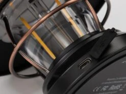 Barebones Mini Edison Oplaadbare Hanglamp - Koper 5 Barebones Mini Edison Oplaadbare Hanglamp - Koper -Klean Kanteen Winkel 71641 barebones mini edison oplaadbare hanglamp koper